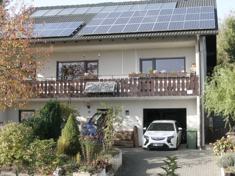 Ampera in Garage-25proz.jpg