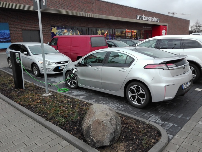 der Verbrenner gehört dort wieder mal nicht hin :-(