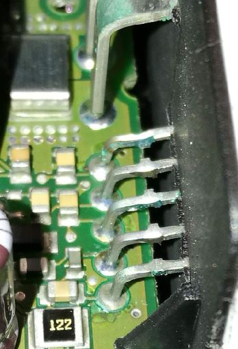 Bereich Stecker mit Oxidation