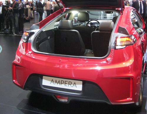 ampera_heck2.jpg