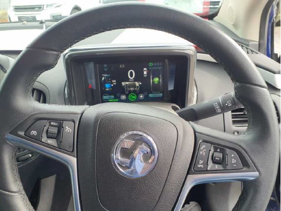cockpit.JPG